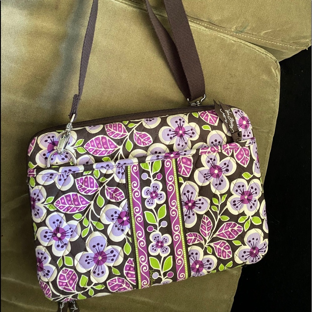 Very Bradley Plum Petals tablet laptop hard case holder